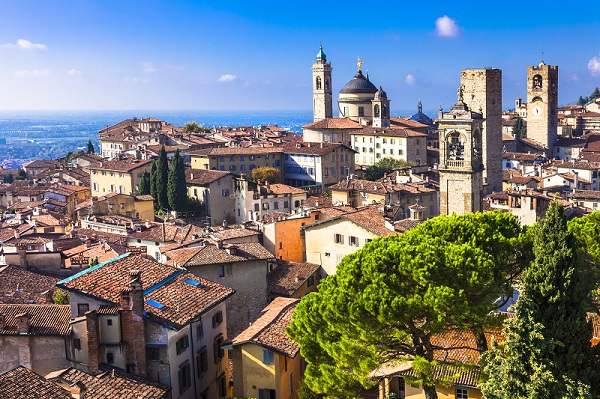 Avreise / Bergamo