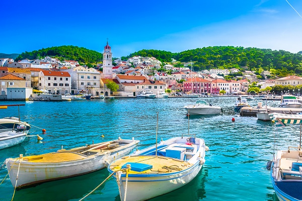Bttur Baska Voda  Pucisca (Brac)