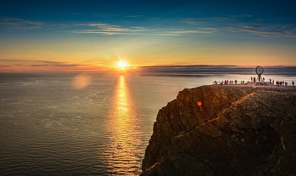 Tur til Nordkapp i jakten på midnattssolen