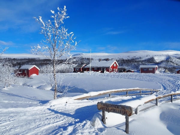 Oslo - via Alta - til Jotka Fjellstue